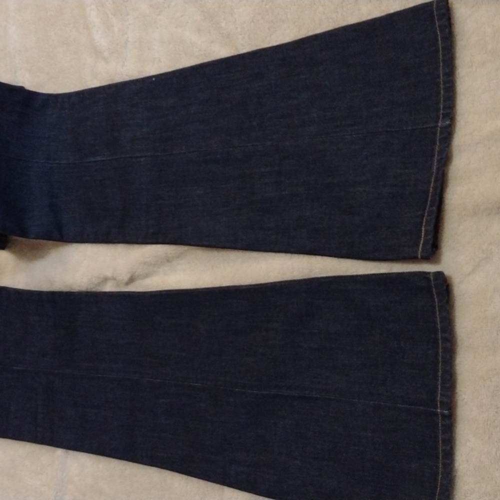Levi's Jeans - Picture 5 of 16